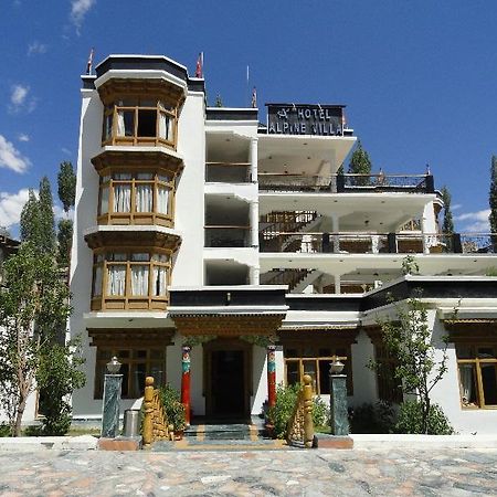 Hotel Alpine Villa 列城 外观 照片